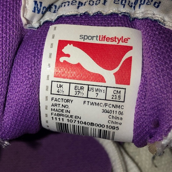PUMA SIZE 7 PURPLE / CREAM RUNNING SHOES - Picture 7 of 8